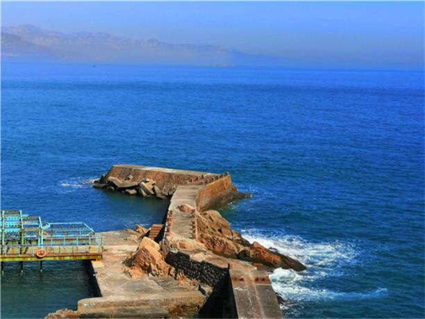 青岛栈桥海滨浴场世博园三日游
