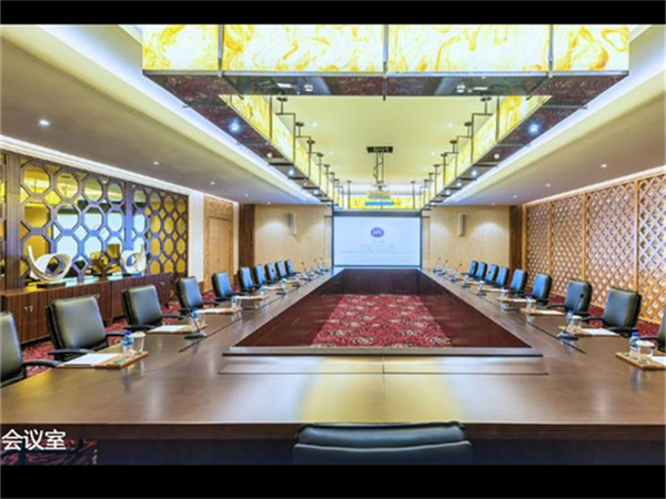 會(huì)議桌布置尺寸要求，會(huì)議桌的尺寸一般是多少