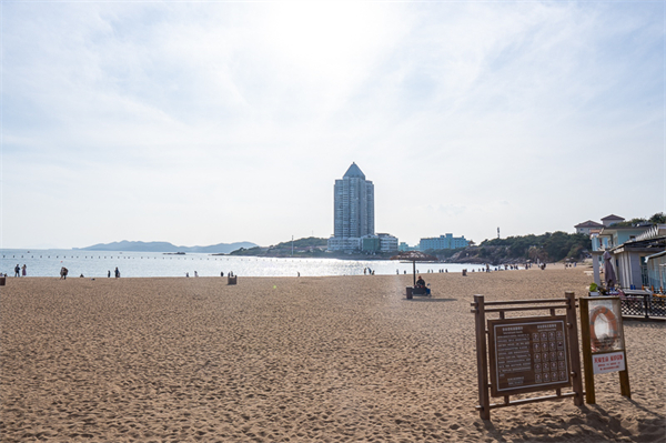 山东日照海边的景点，山东日照海边哪里好玩的景点