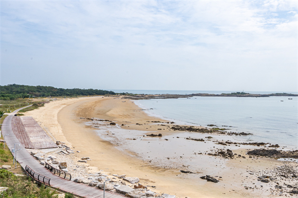 青岛沿海边有哪些景点，青岛沿海边有哪些景点好玩