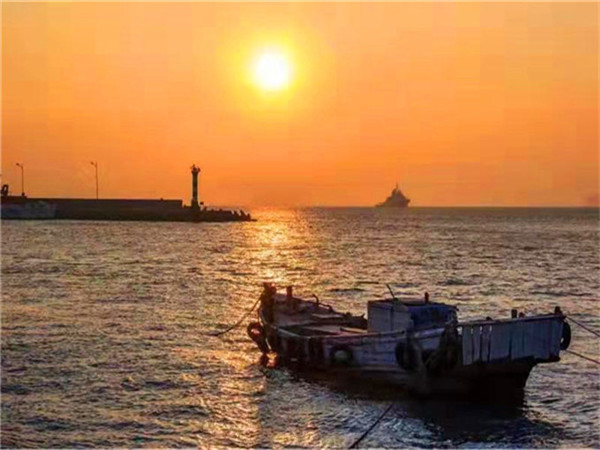 烟台海边旅游穿搭夏季女神